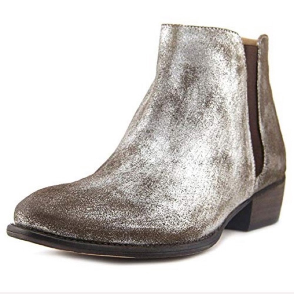 Seychelles Metallic Wake Chelsea Booties